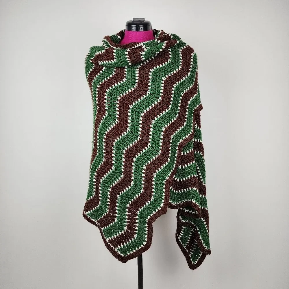 Handmade Crochet Throw Blanket Green Brown White Chevron Zigzag Scalloped Retro